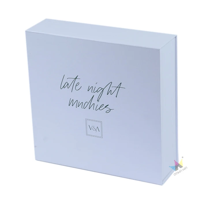 Custom CMYK Printing On Cardboard Packaging Boxes Folding Package Box For Clothes