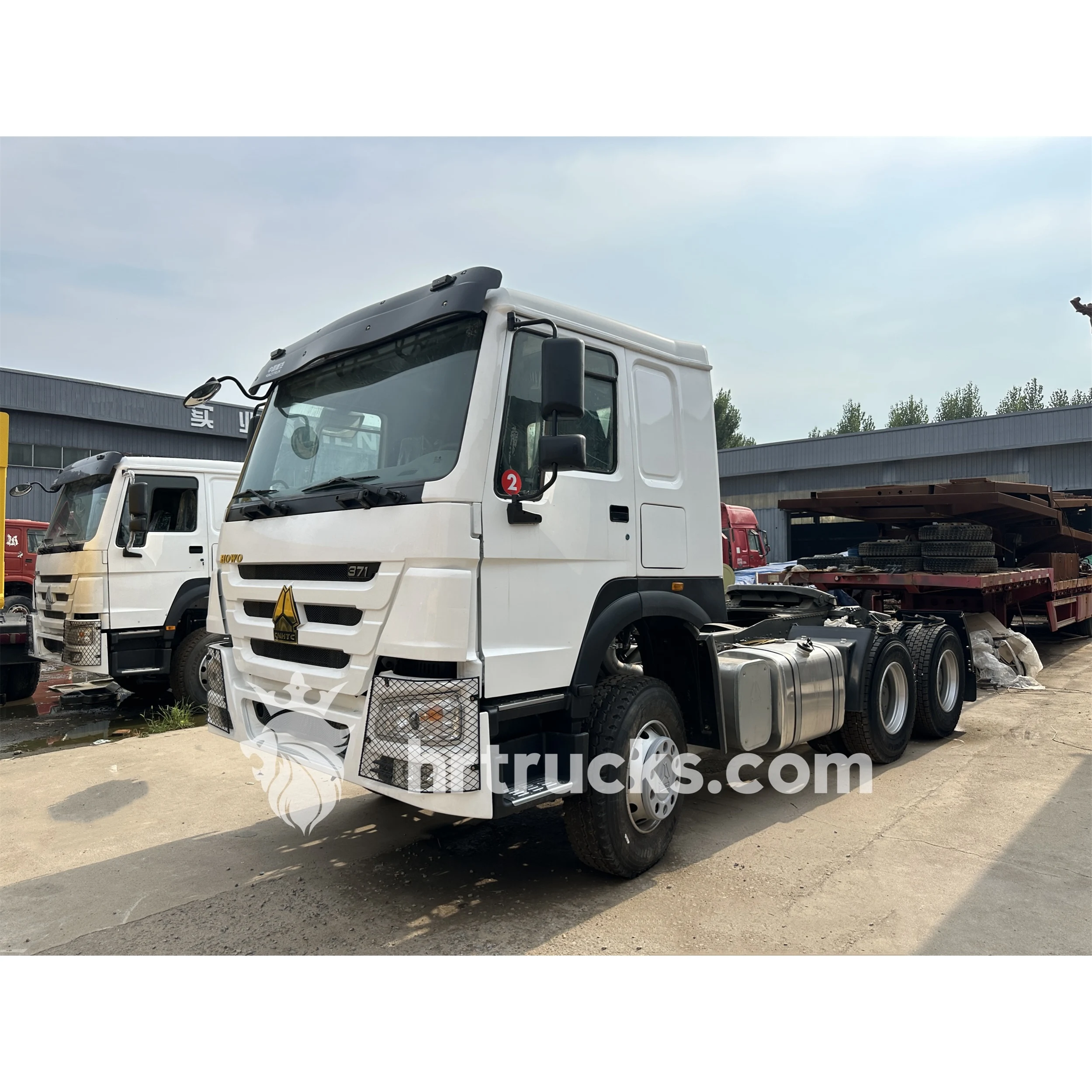 Грузовой тягач Sinotruk Howo 6x4