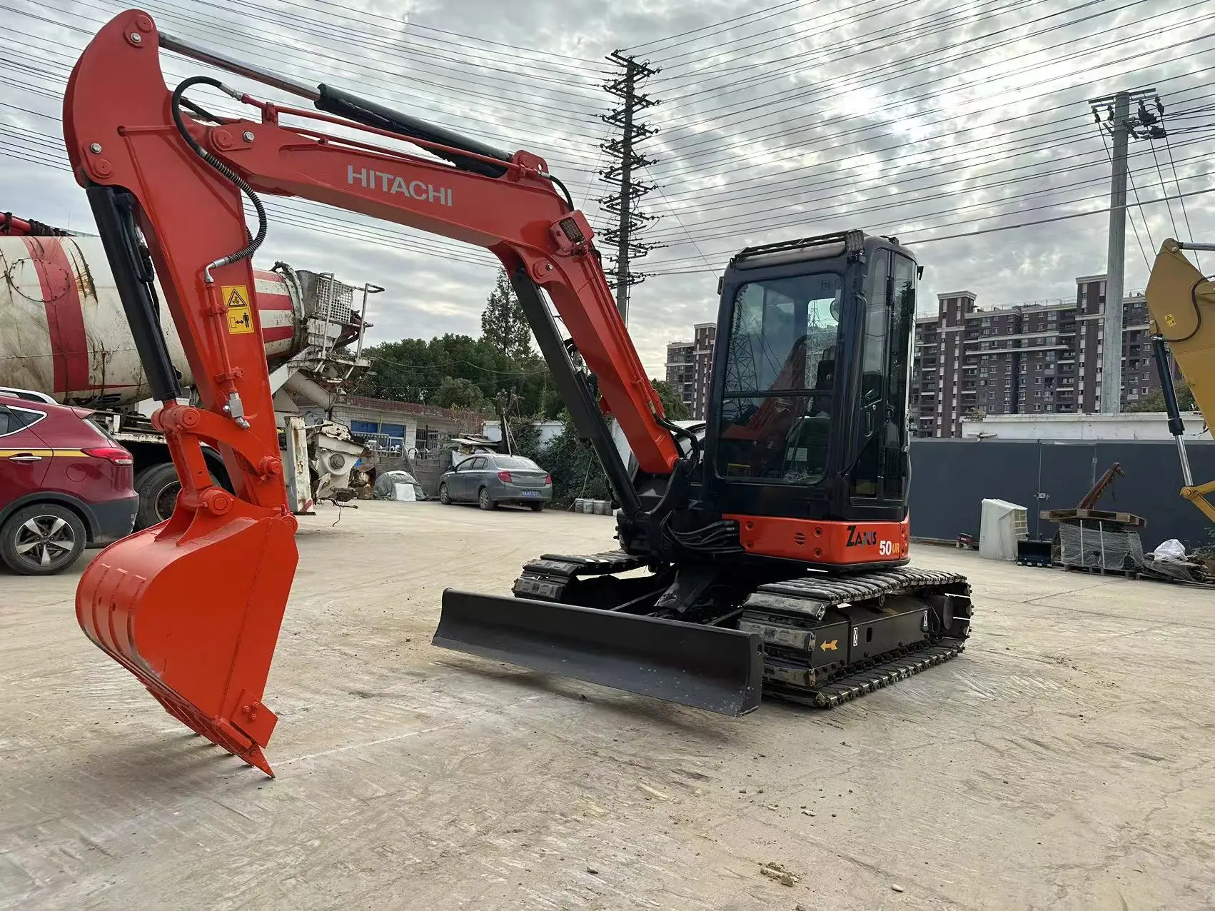 Used Excavators Japan Mini Diesel Excavator hITACHI ZX50u Japanese Used Excavator for sale
