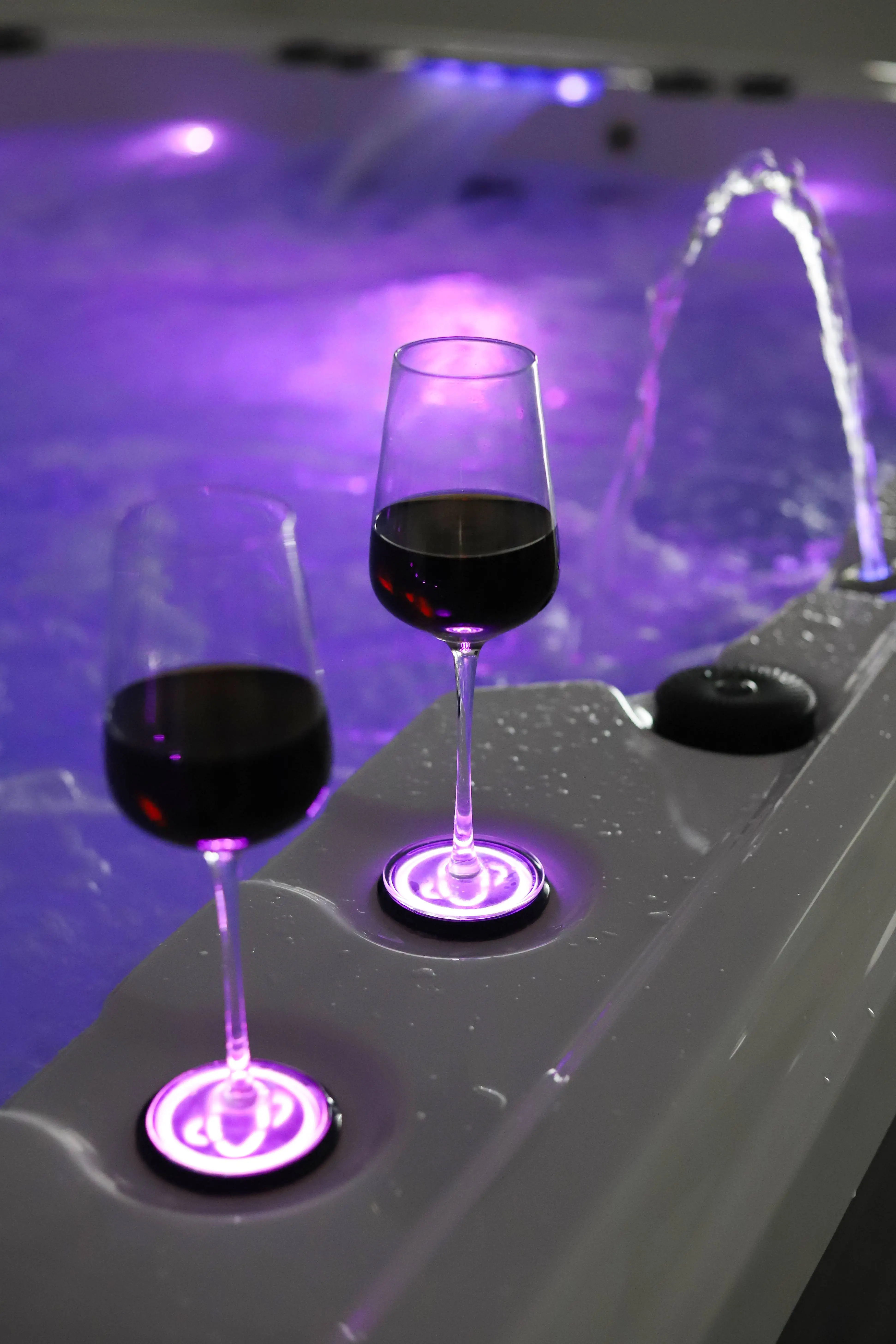 New Fashion 3.85 meters Swim Spa Pool Outdoor on Sale Balboa USA with 5 Seats  Acrylic surface with LED light sexy massage spa