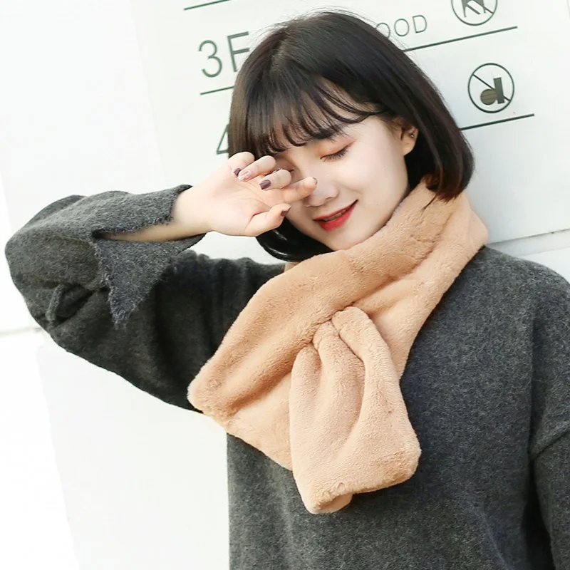 Factory wholesale winter scarf women faux fur scarves high quality plush scarf with low MOQ