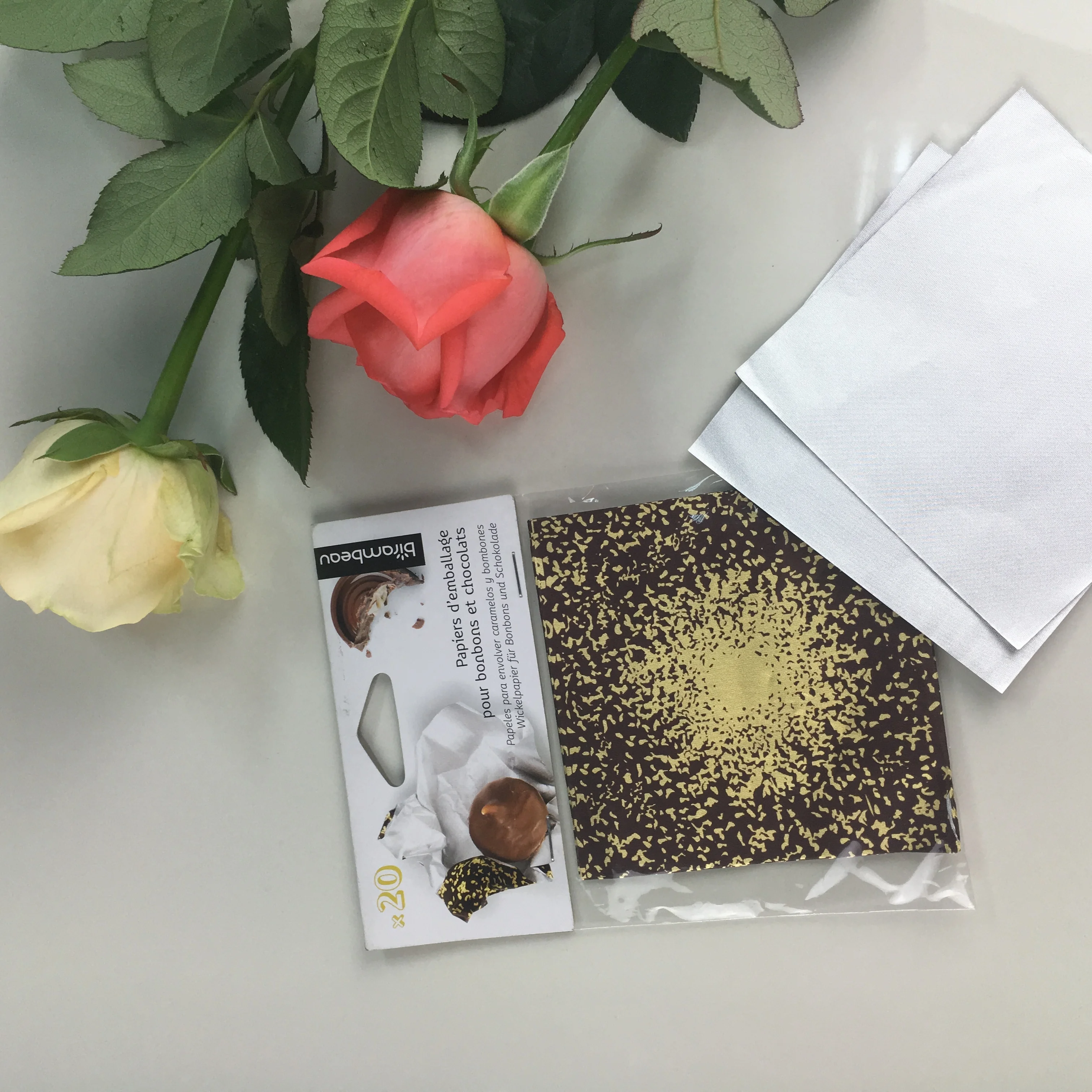 Printed and Embossed Food Grade Square 4*4 inch disposable food container  Aluminum Foil Wrap packing wrapping paper