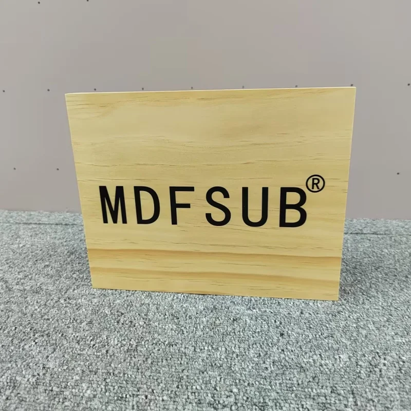 Большая квадратная фотодоска из массива дерева