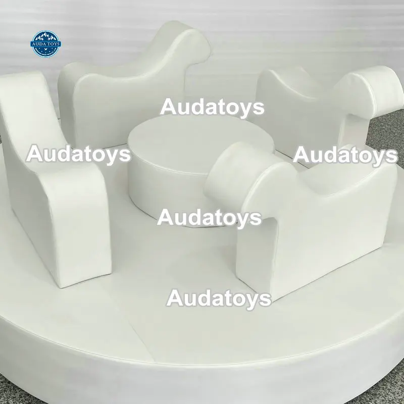 Electronic Indoor Playground Kids Soft Play Merry Go Round For Rental