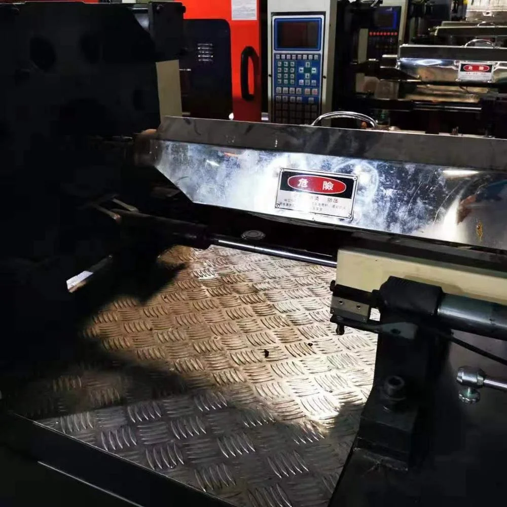 Taiwan Chen Hsong 120 ton Small Size Used Plastic Toy Injection Molding Machine