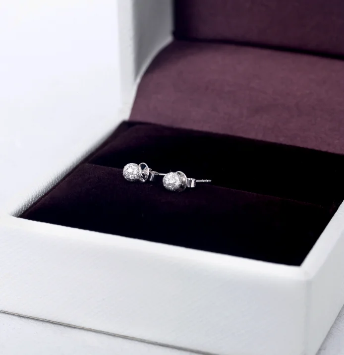 18K White Gold Earrings with Real Diamonds Man-Made VVS Moissanite for Engagement or Anniversary Silver Jewelry