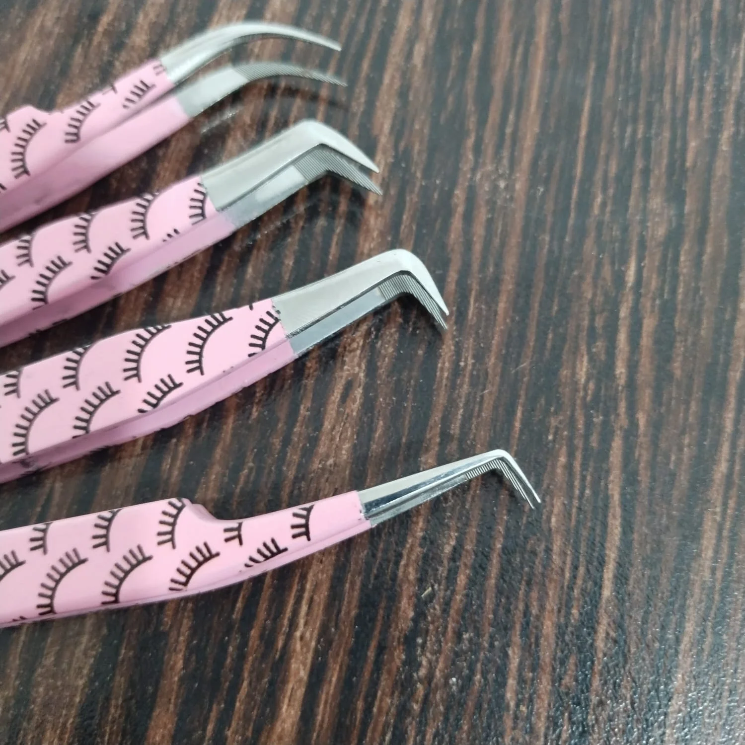 Best Fiber Tips Professional Eyelash Extension Tweezers for Perfect Grip to Lashes Rubber Tipped Tweezers for Women Competitive