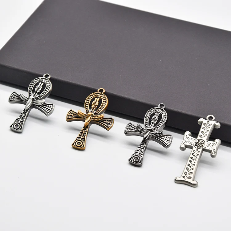 Customize gold sliver plated metal enamel different shaped jesus cross 3D keychain