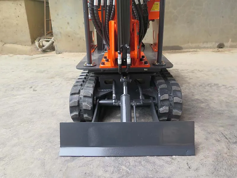 Best selling low price mini digger excavator 600kg 700kg small mini excavator for home use