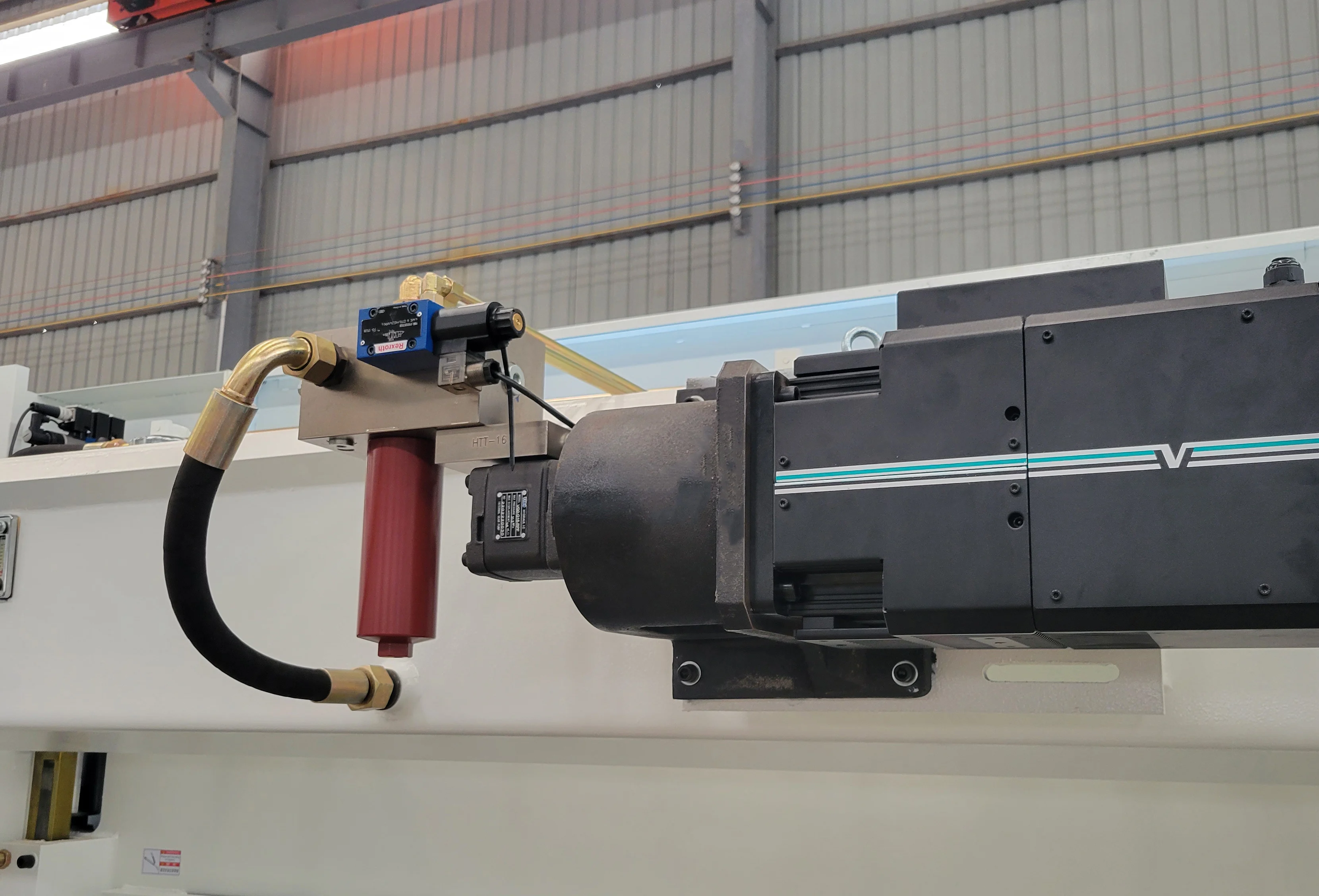 CNC mini press brake: lower gear bending machine, direct production, 3200mm hydraulic press brake