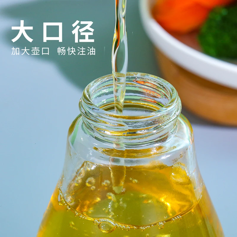 Wholesale kitchen household goods multi-purpose glass soy sauce bottle oil pot leak-proof spray oil pot barbecue oil spray