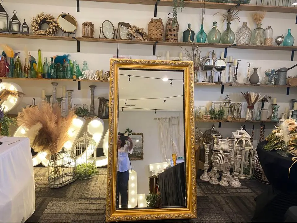 popular mirror booth ipad photo booth shell photo booth kiosk Advertising Players Mirror Fotomation Portable Photobooth