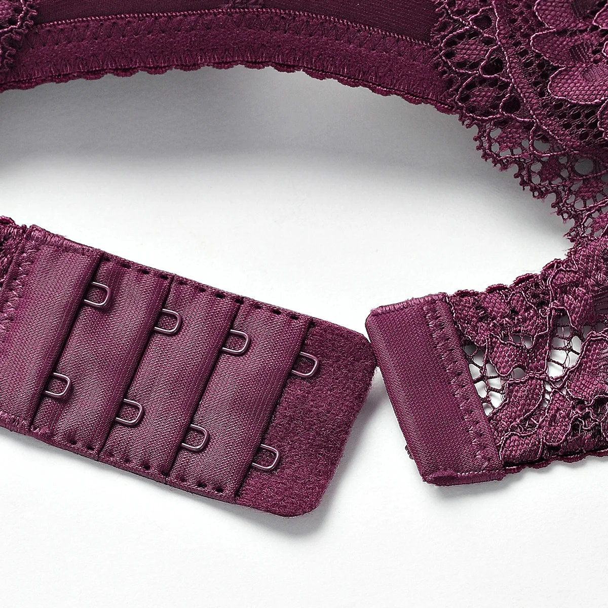 
Sexy lace bra suit Wire Free French bra with beautiful back and close underwear 