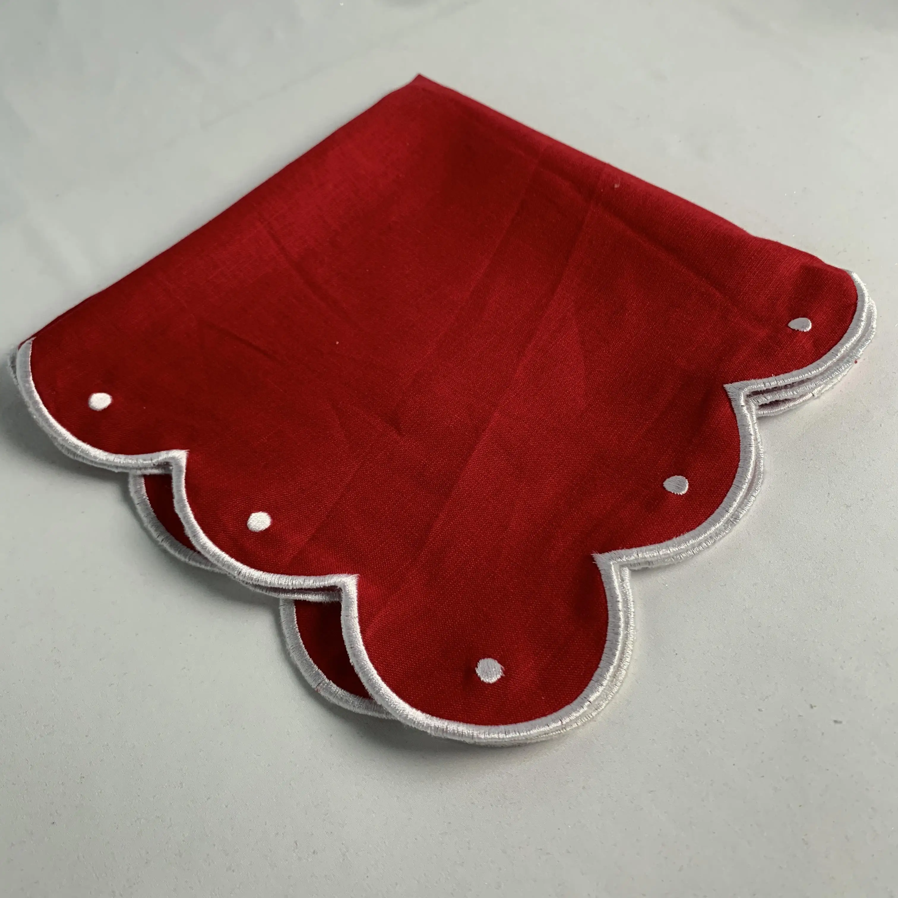 Double Table Place Mats Plaid Style Cotton Cloth Napkin for Country Kitchen Table Styling Round Pattern Paper Placemats Weddings