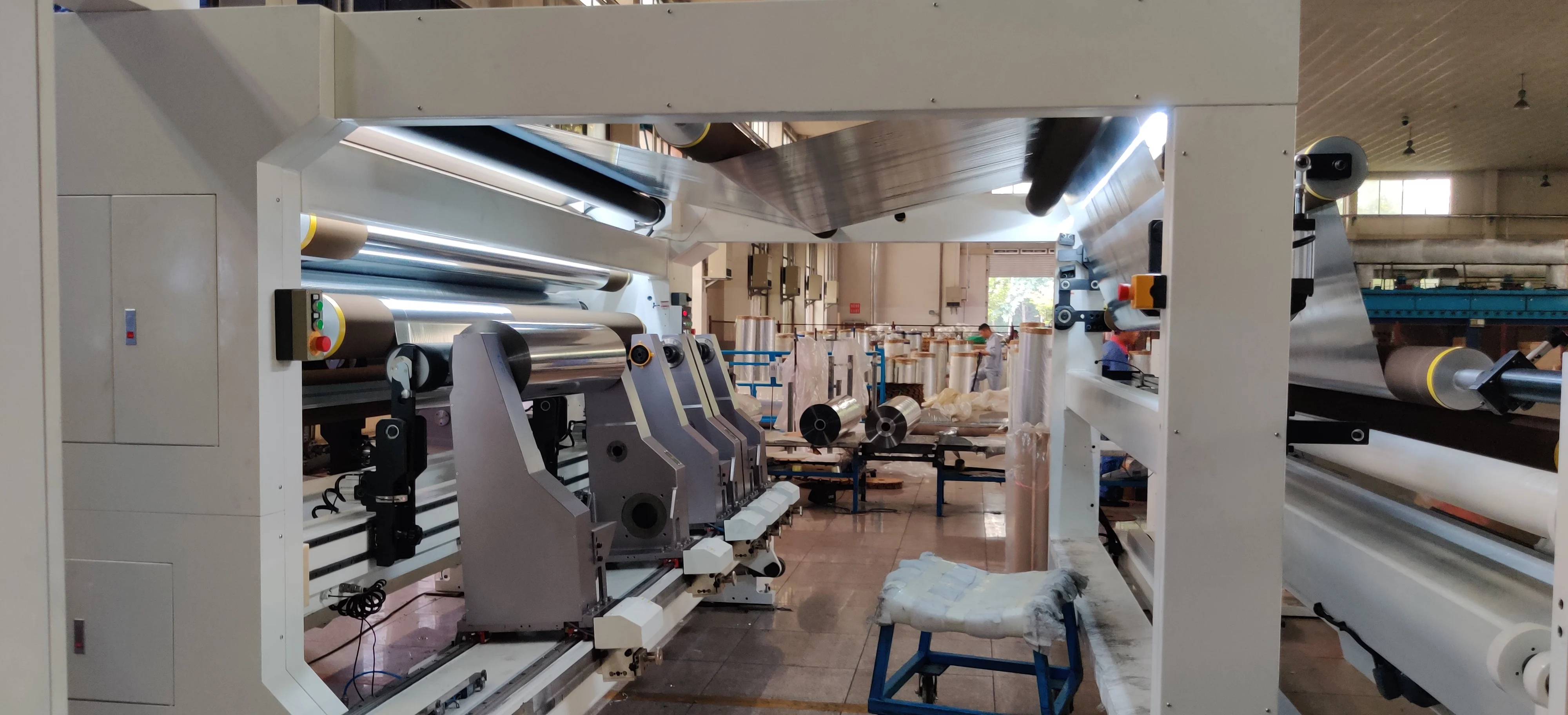 Dahua slitter 1.0 version 2700mm web width slitter for metallized CPP film individual station type slitting machine film slitter