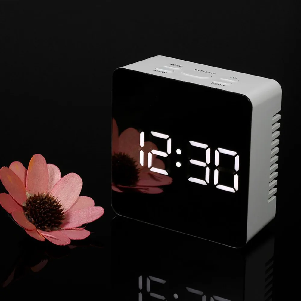 RTS Fashionable Home Decoration temperature Alarm Clock LED Digital Mirror Clock