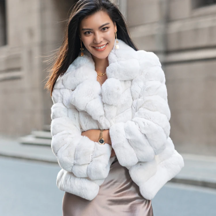 Wholesale Price American Style Medium Length White Fluffy Fur Shawl Collar Women Real Fox Fur Coat