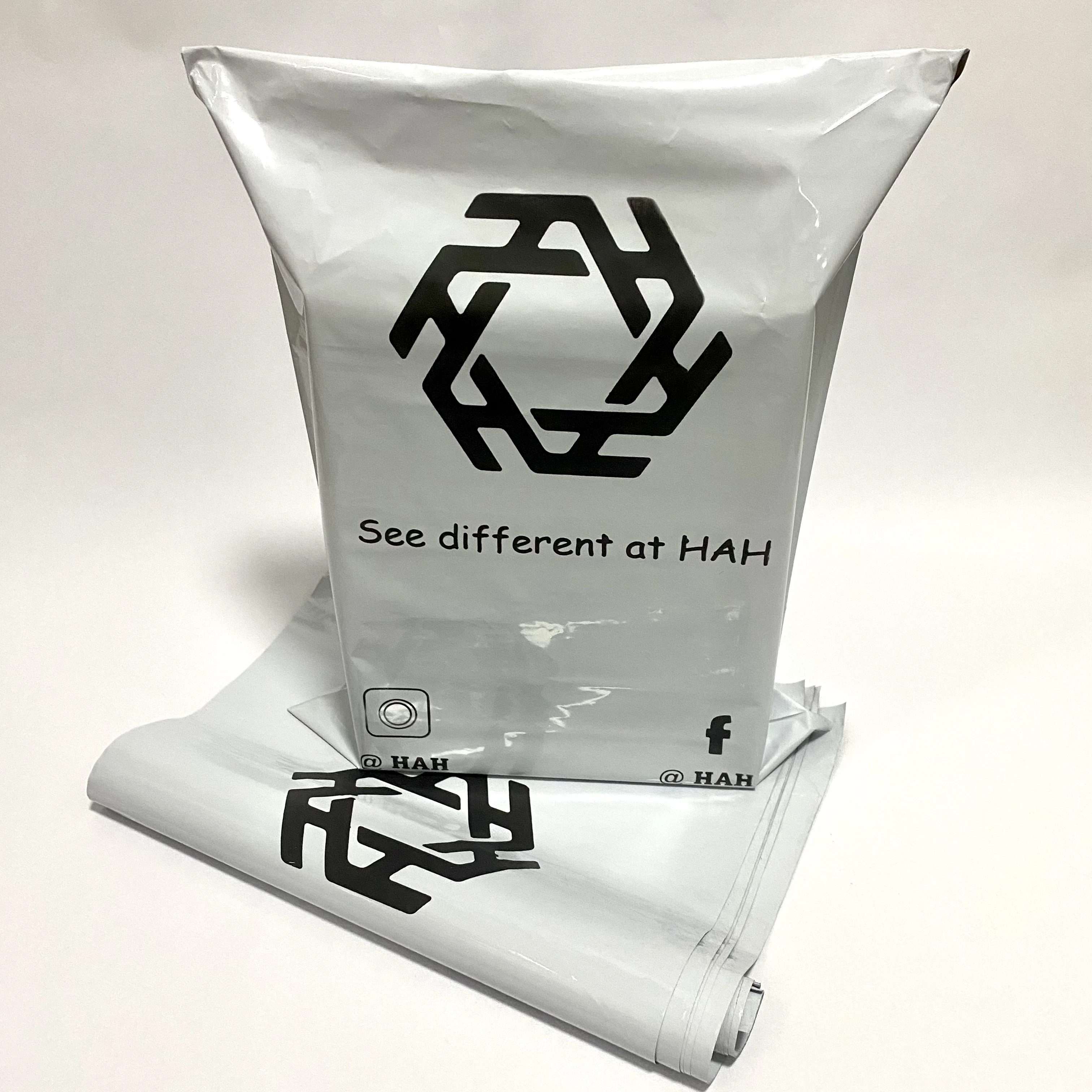 Factory Wholesale cheap Waterproof Soft Touch Customizable Small Mailbag Customized_Poly_Mailer