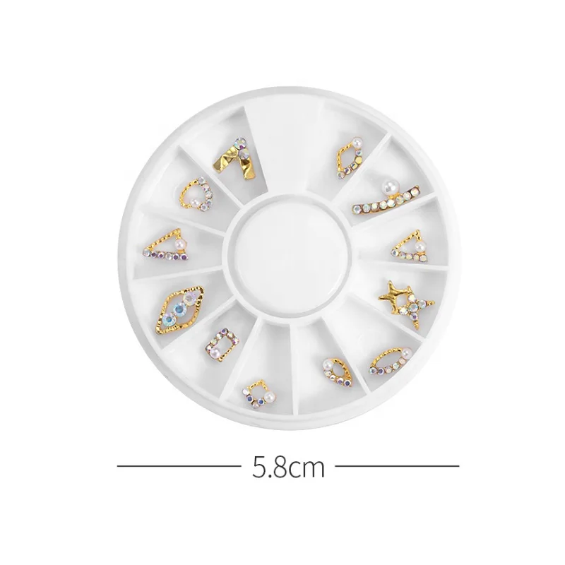 Сплав ногтей дрель Блестящими Металлическими пряжками серьги-гвоздики для ногтей, с горным хрусталем, 3D салон аксессуары ювелирные изделия с цветочным узором на День святого Валентина для художественного оформления ногтей колеса