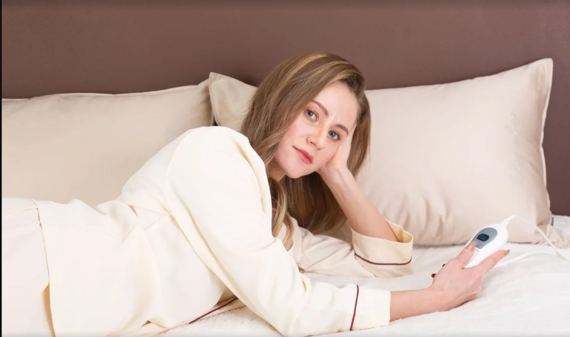 Electric Heated Blanket with Detachable Controller Cosy Heated mattress pad