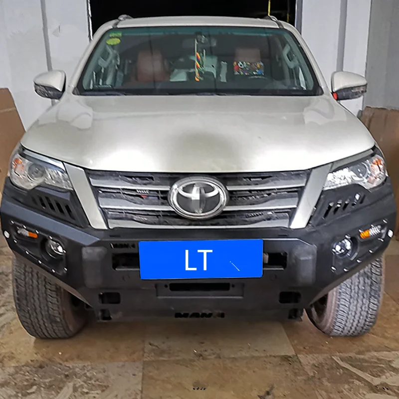 Car Front  Bumper Auto Parts Front Bumper for T-oyota Fortuner Support  Customized