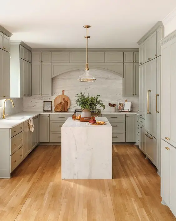 CBMMART Classic Shaker Design White Mdf Board Veneer Pvc Finish Kitchen Cabinets for Wholesales
