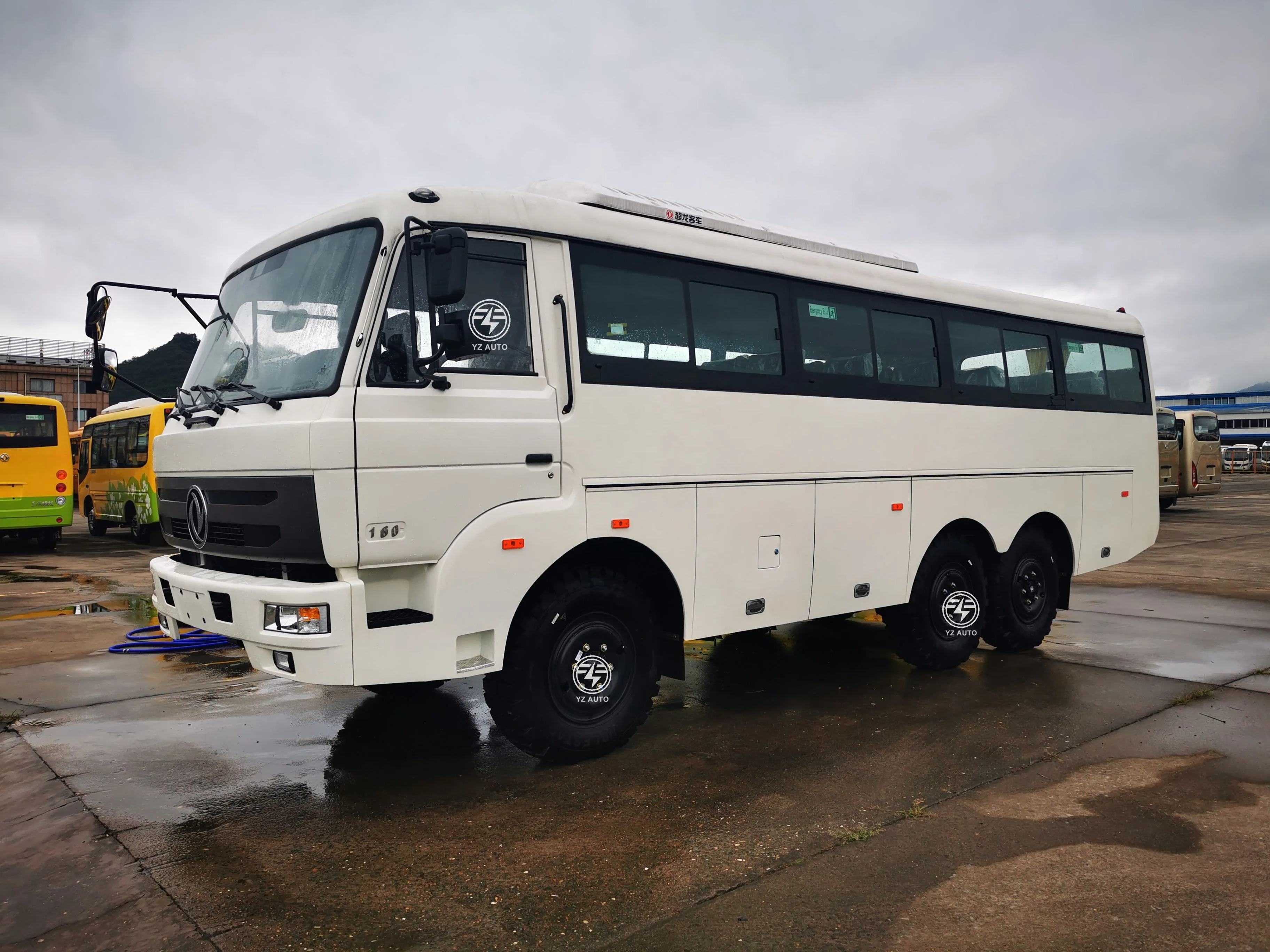Среднего размера роскошный автобус 30-seater/полный привод внедорожный бизнес-сиденье с кондиционером шины для легковых автомобилей туристических