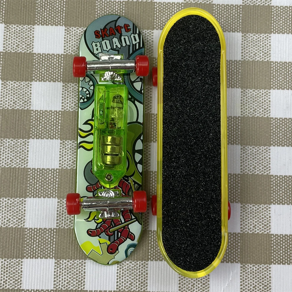 Promotion Gift Led Lightup Mini Fingerboard Tech Deck Skate Board Toy Plastic Finger Skateboard