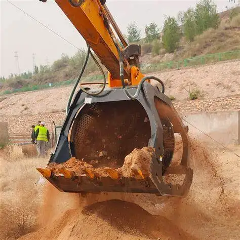 Thickened Steel Bucket Sieve Sand Separation Equipment Hydraulic 4 Ton 6t Excavator Rotatory Screening Bucket For Stone