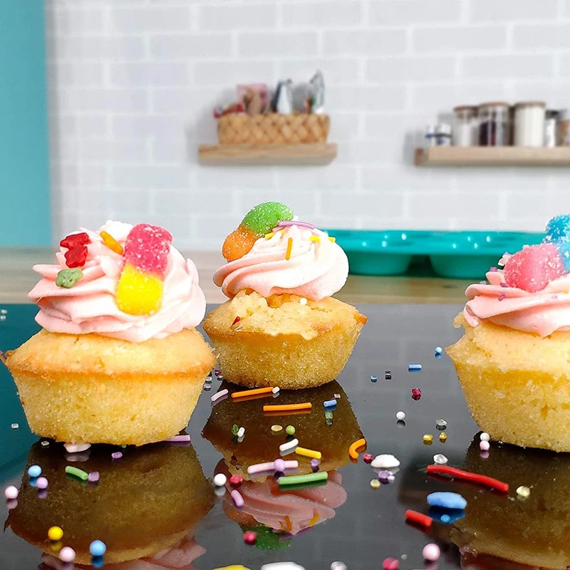 BPA Free 24 Cups Mini Cupcake Pans Regular Size Silicone Muffin Mold Food Grade Non Stick Silicone Baking Pan Cake Mold