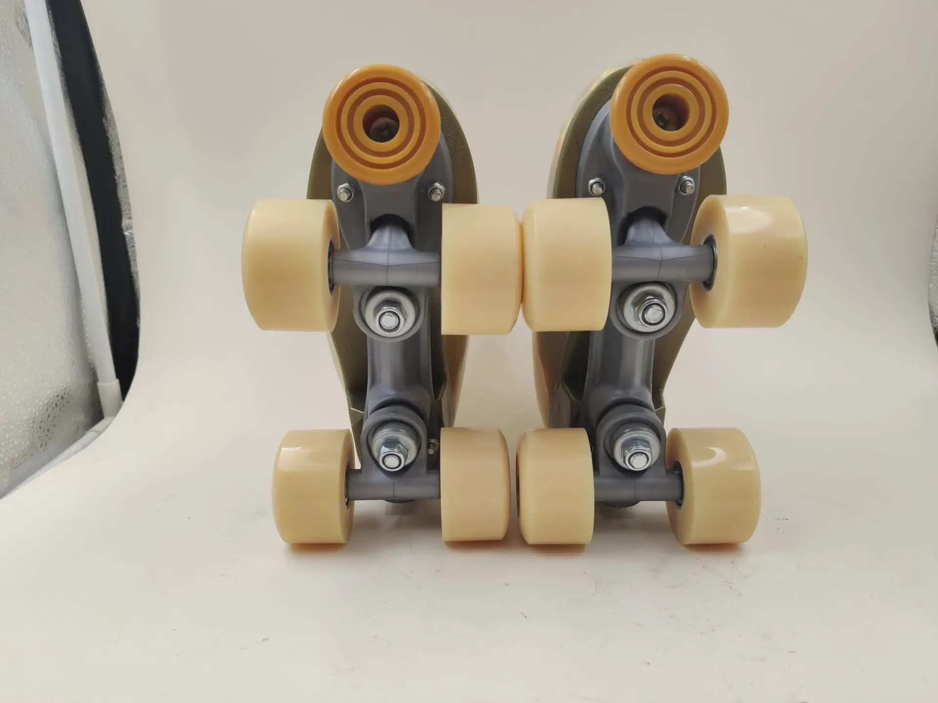 Outdoor Quad Roller Skates With PU Wheel