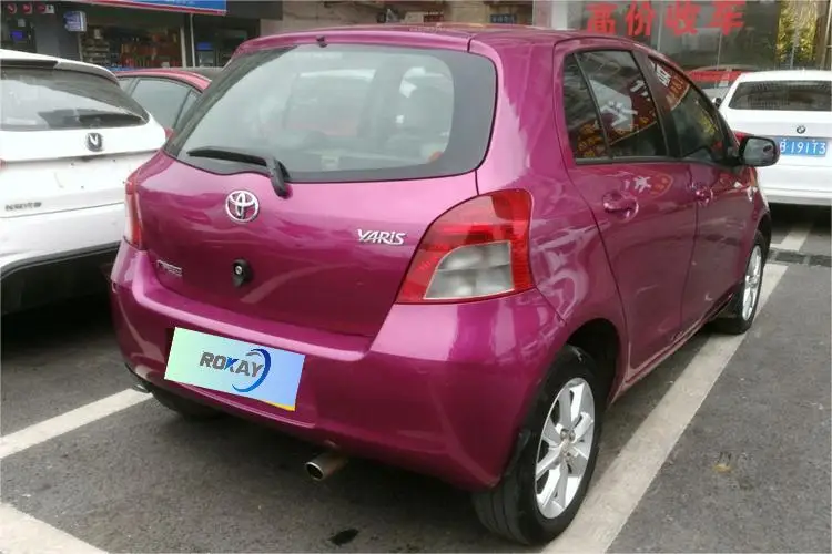 Toyota Yarise 2009 1.6E ручная комфортная версия Подержанный автомобиль