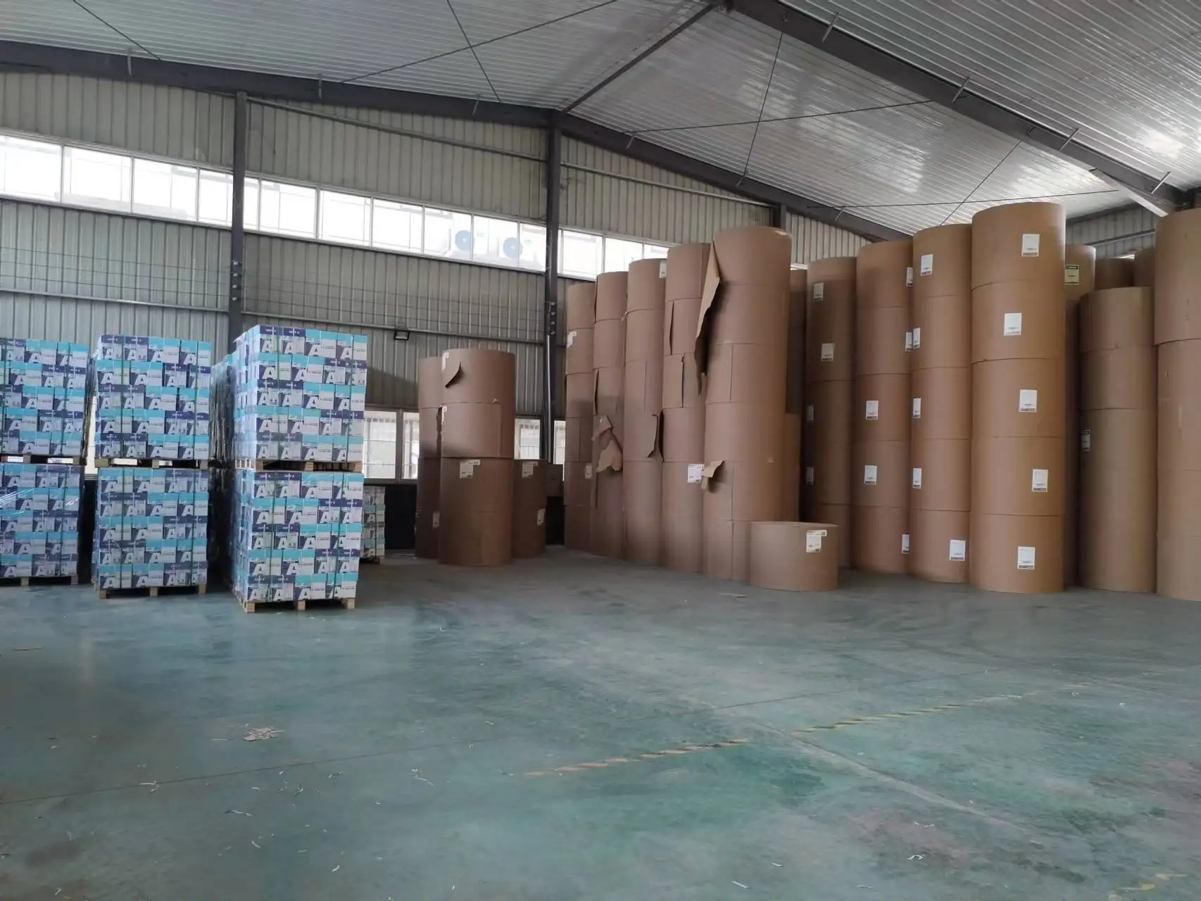 Best quality A4 paper wholesale price wholesale A4 70gsm copypaper 500 sheets/80 GSM A4 Copy Paper