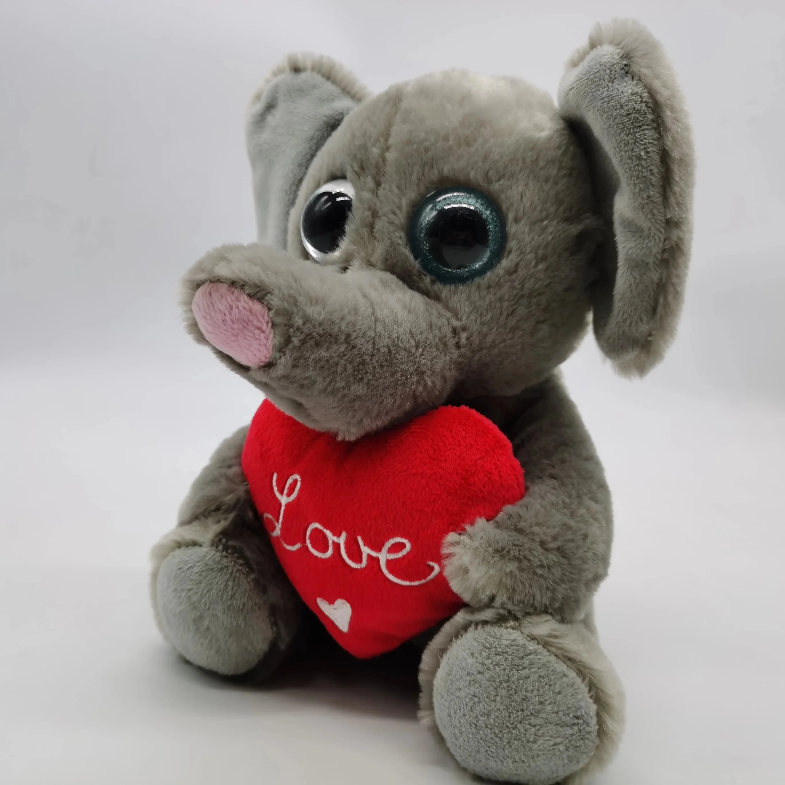 20CM Custom Plush Toy Valentines Gift Stuffed Animal Toys with Heart Pillow Wholesale