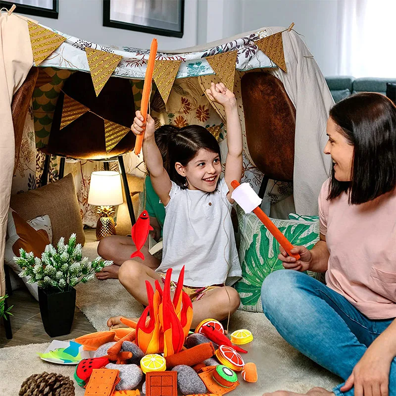 Pretend Camping Play Set Felt Plush Campfire Toy Set Pretend Play Food for Boys Girls Preschoolers