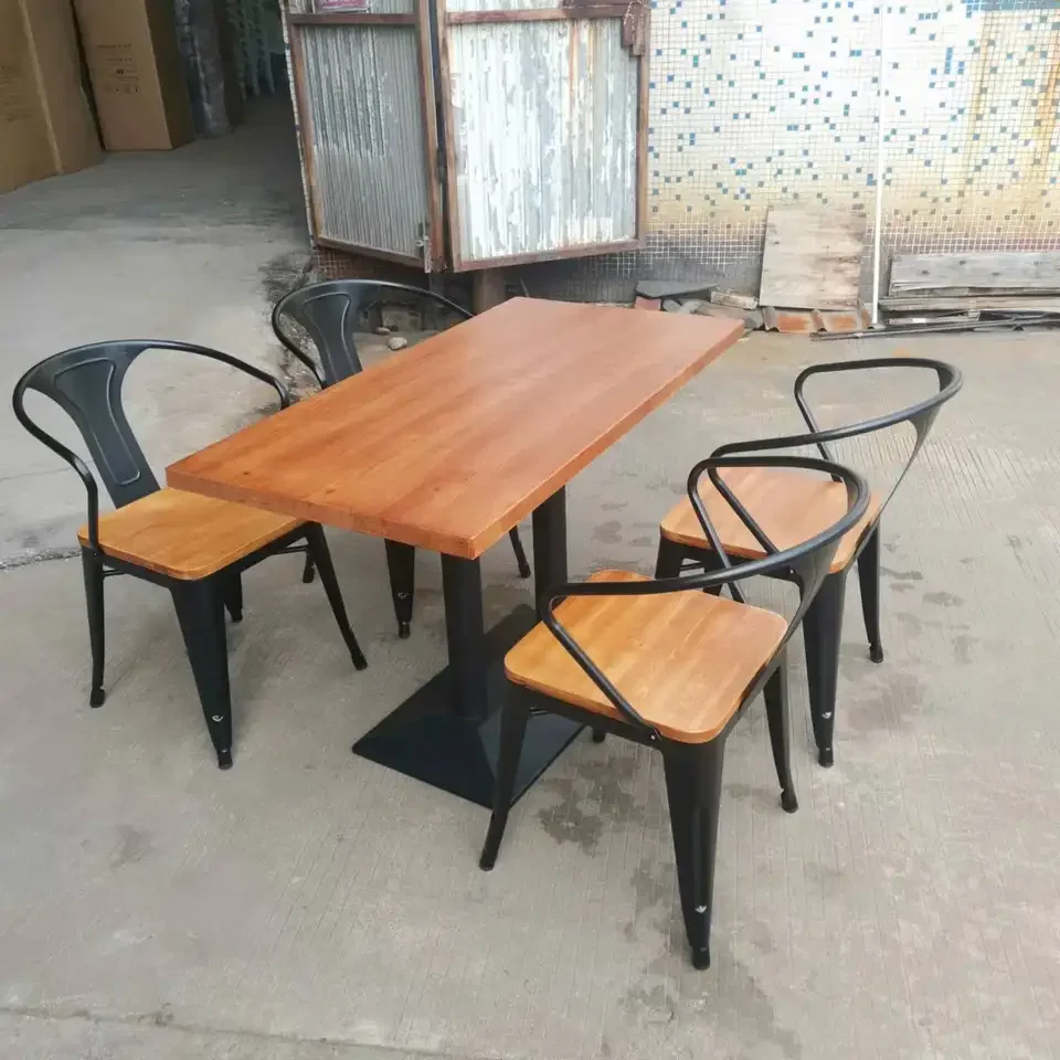 Промышленный металлический Обеденный набор шезлонг ресторанная Коммерческая мебель столы для кафе и стульев
