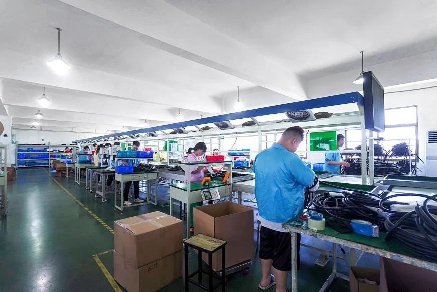 EV Charger ZR-EUO07-2 European standard Charger with 3.5-inch LCD 230V 32A 7KW Home bluetooth Charging