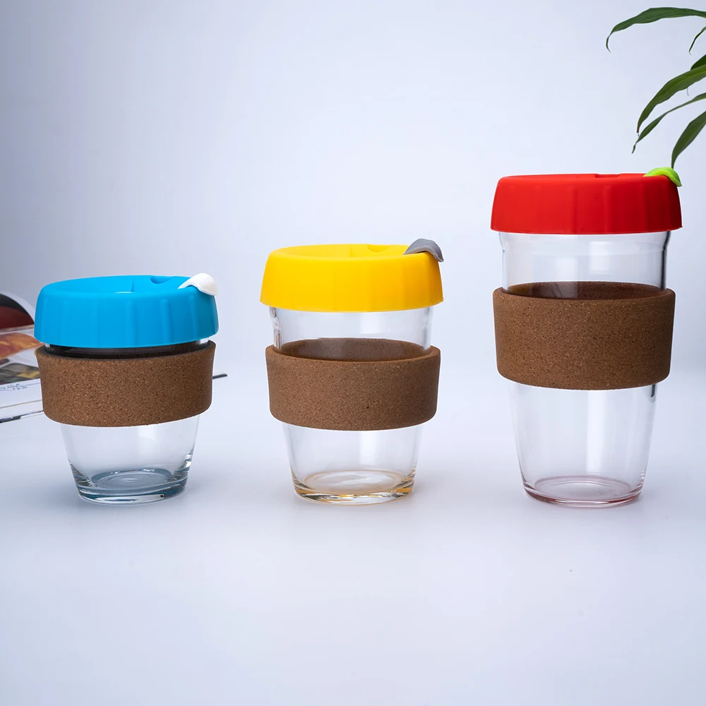 Custom Reusable Coffee Cup Glass 12oz Smooth Silicone Lid glass coffee cup With Heat Resistant Sleeve
