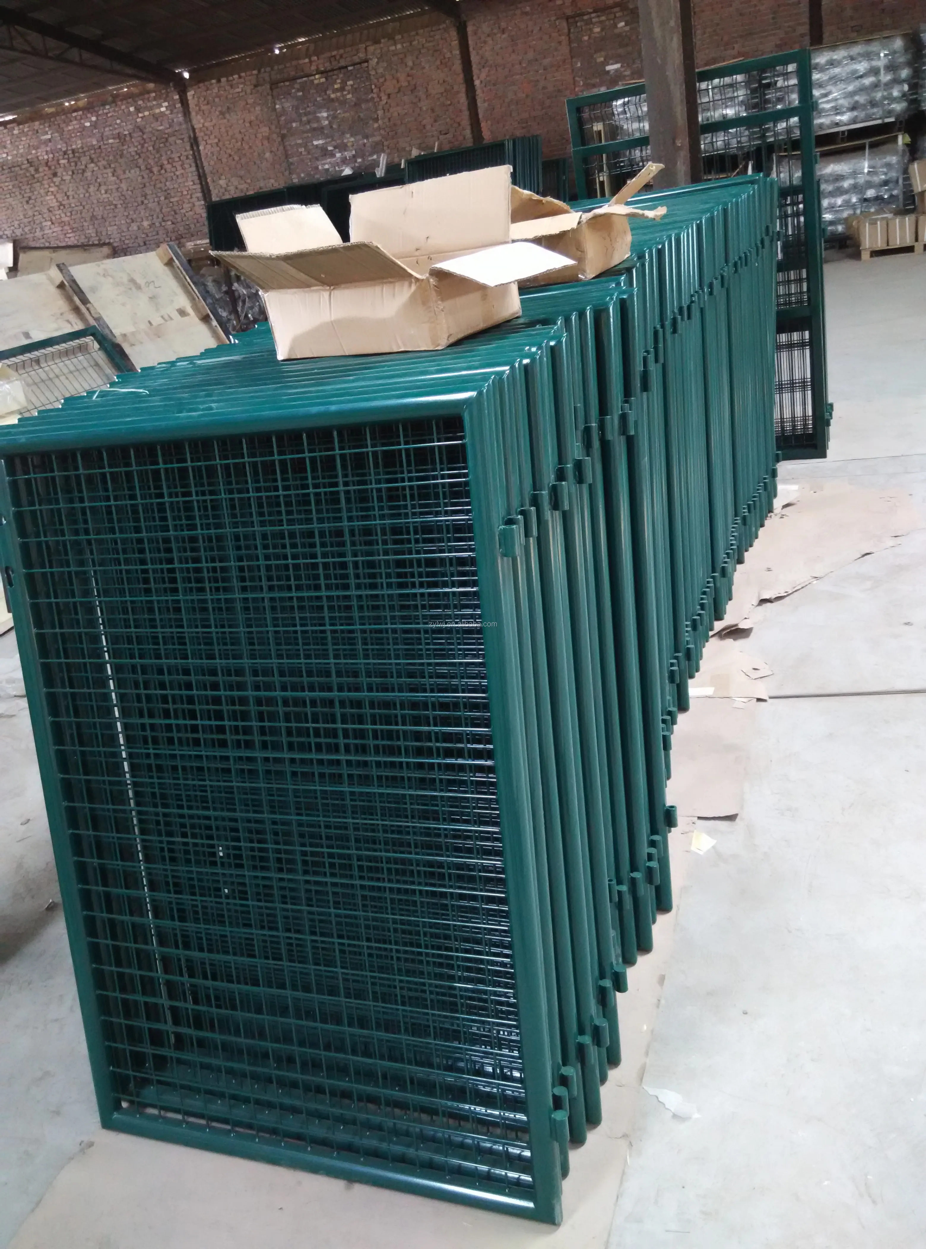 Стальные садовые ворота с порошковым покрытием