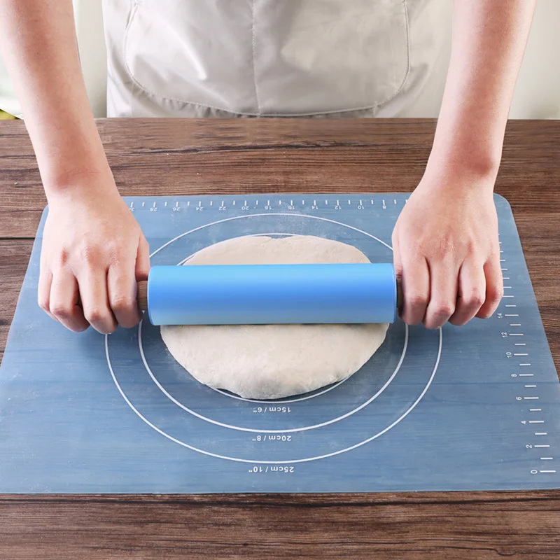 
Kitchen Tool Wooden Silicone Rolling Pin and Thick Silicone Kneading Pad Set 