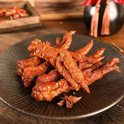 Tiger skin and chicken feet fast food match, midnight snack, dinner partner