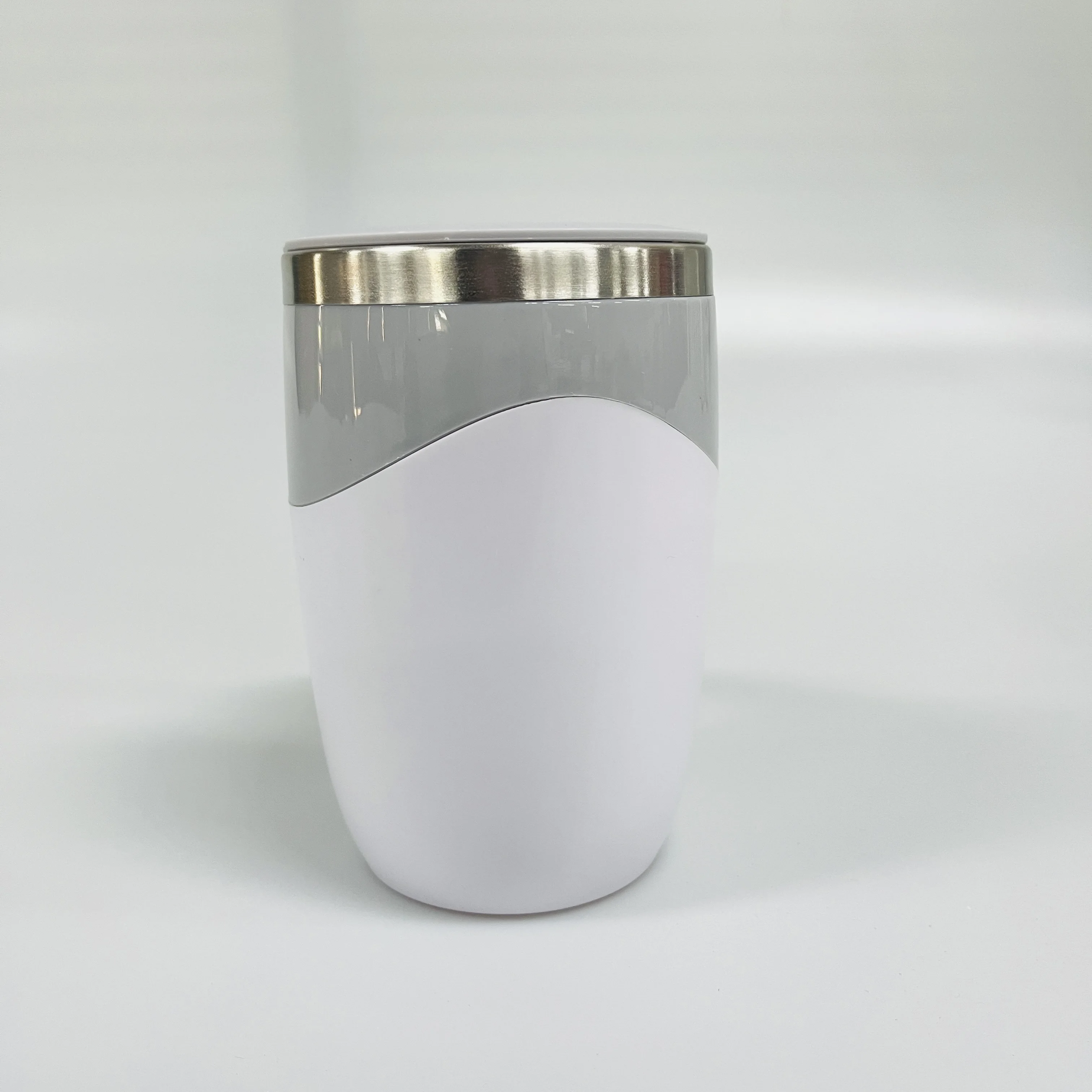 2024 Hot selling Automatic Magnetic Stirring Coffee Mug Home Office Stirring Cup with High Speed