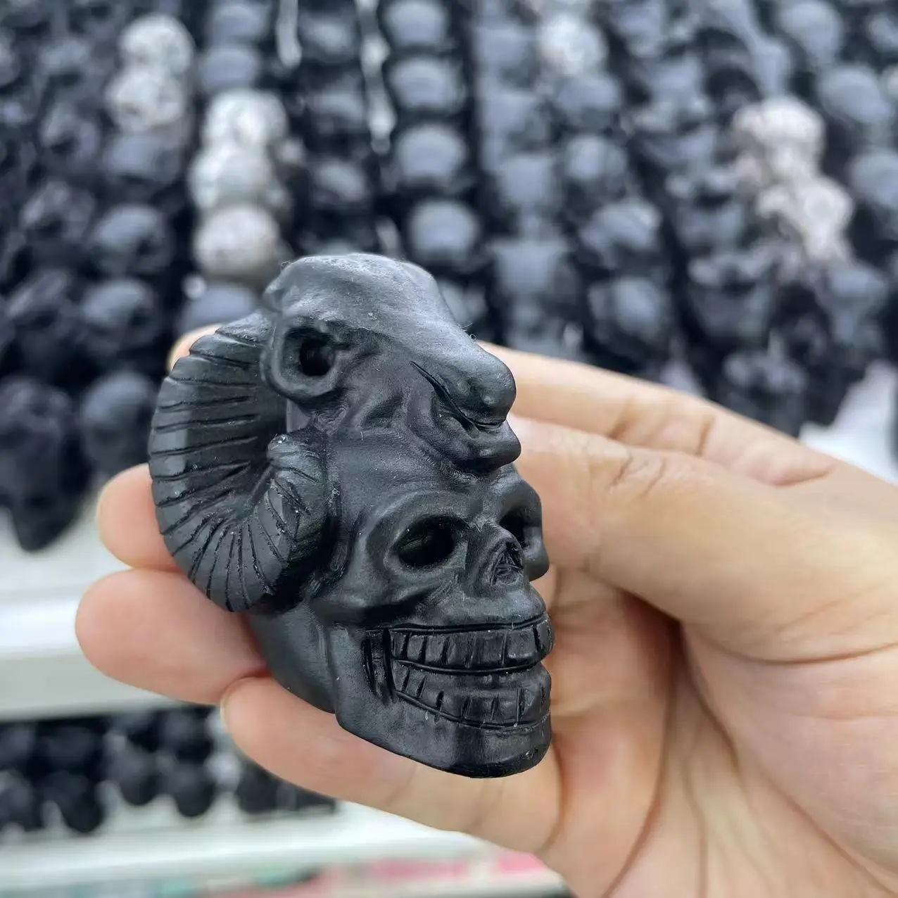 New animal cravings natural obsidaina healing stone carved  crystal animals carvings obsidian skulls