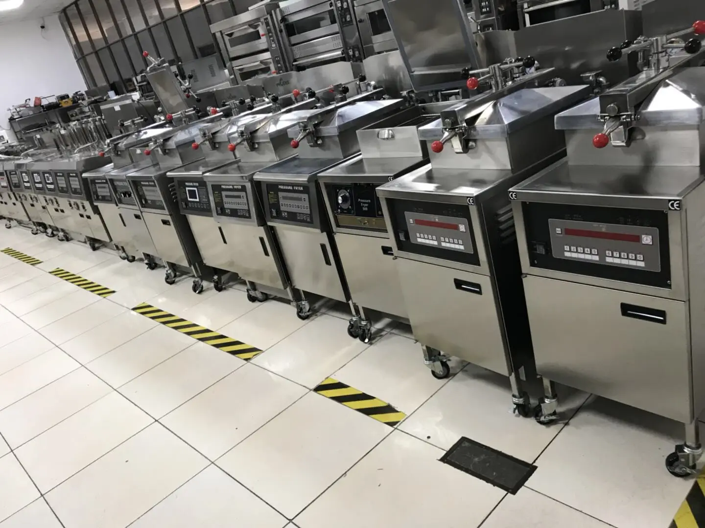 Прямая Продажа с завода 8000 контроль электрическая газовая куриная жаровня под давлением