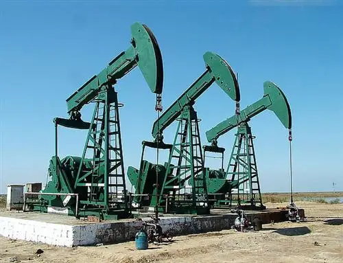 
Oil drilling rig,mud pump & horse head oil pumping unit 