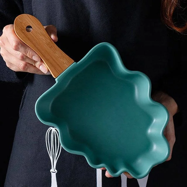 
Top Quality ceramic plate with handle palm leaf plates christmas tree dish 