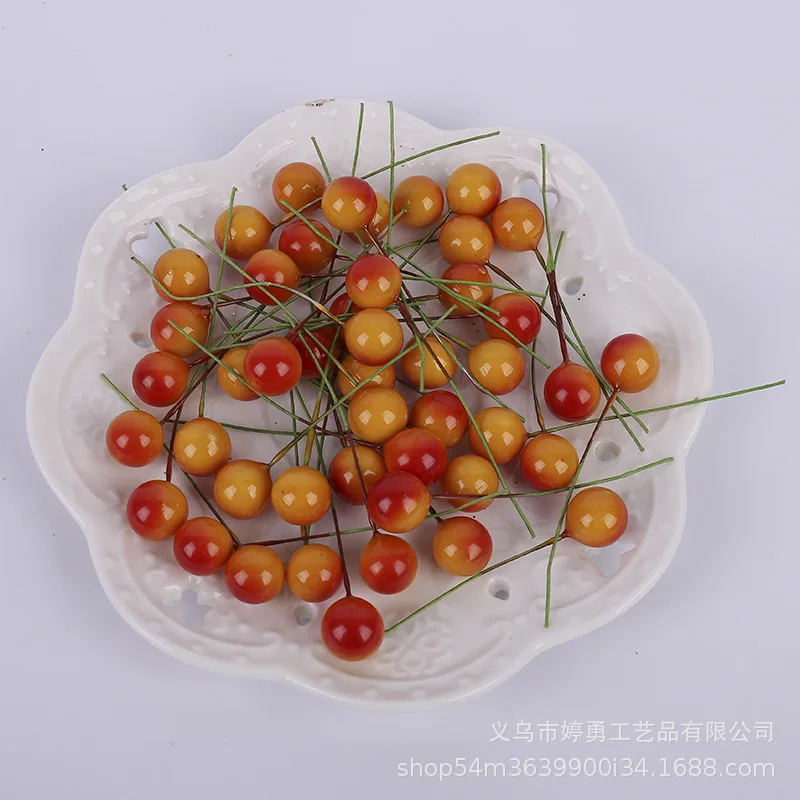 Cross-border hot sell gold silver ball berry simulation foam fruit small red fruit peony fruit Christmas accessories