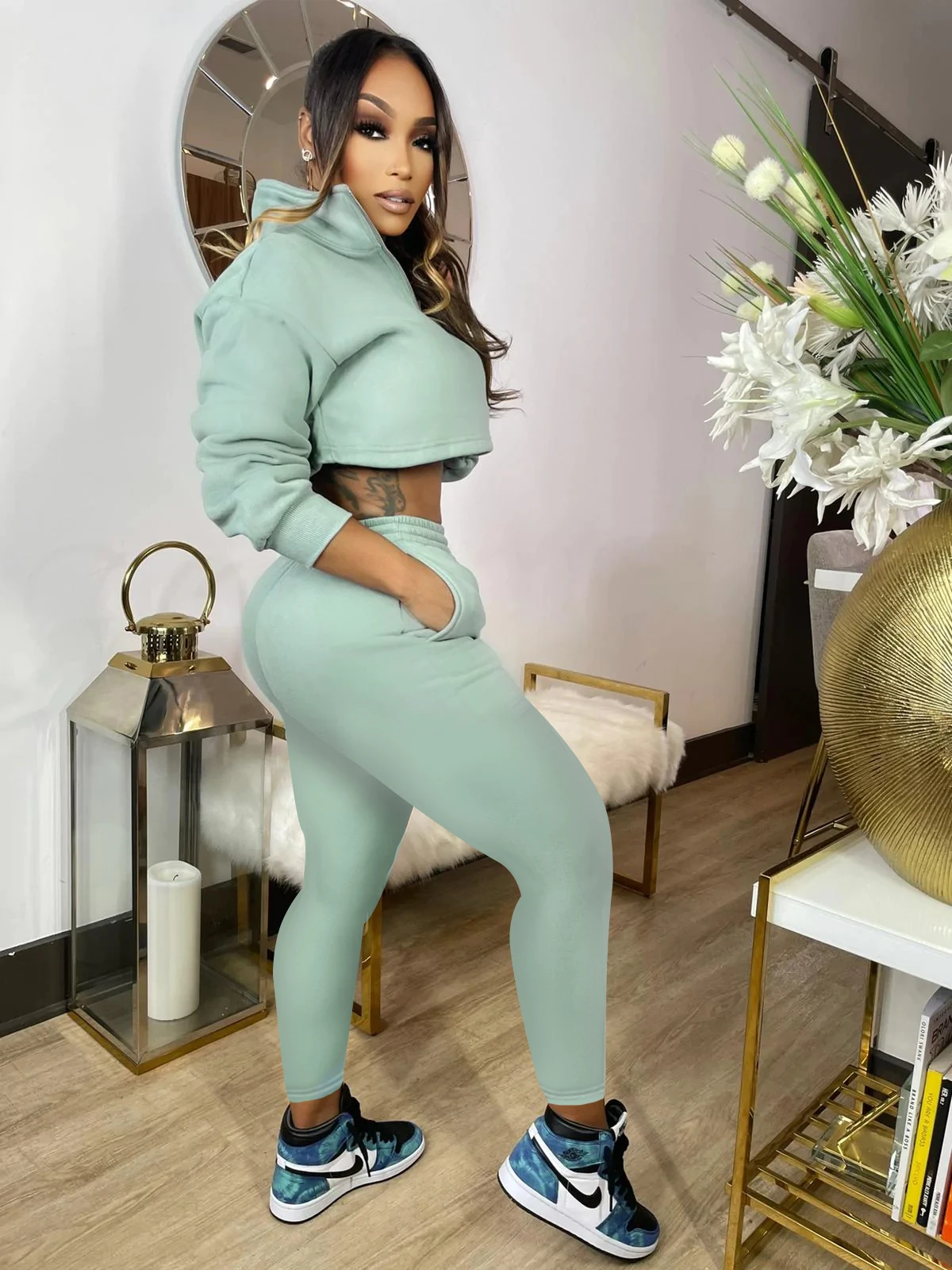 Fall winter wholesale bulk crop tops sweat suits tech fleece tracksuits for women