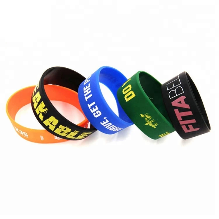 custom debossed better quality cheap italy black soccer silicone wristband gift for children