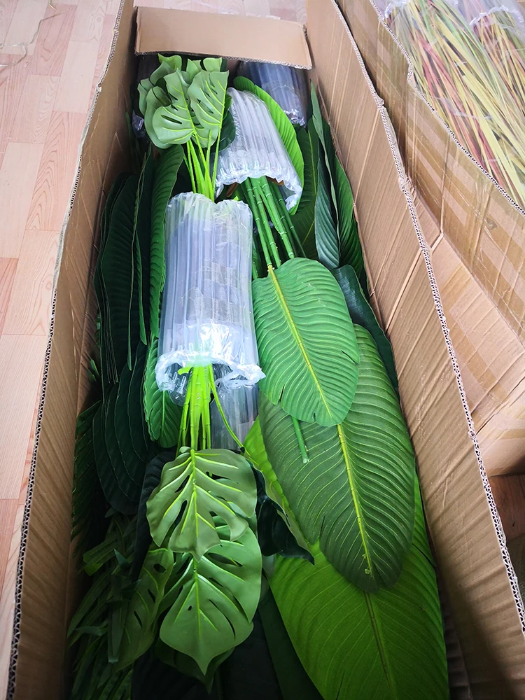 Home house outdoor decorative large potted pink white green fake golden cane areca artificial tall travelers Palm tree for sale